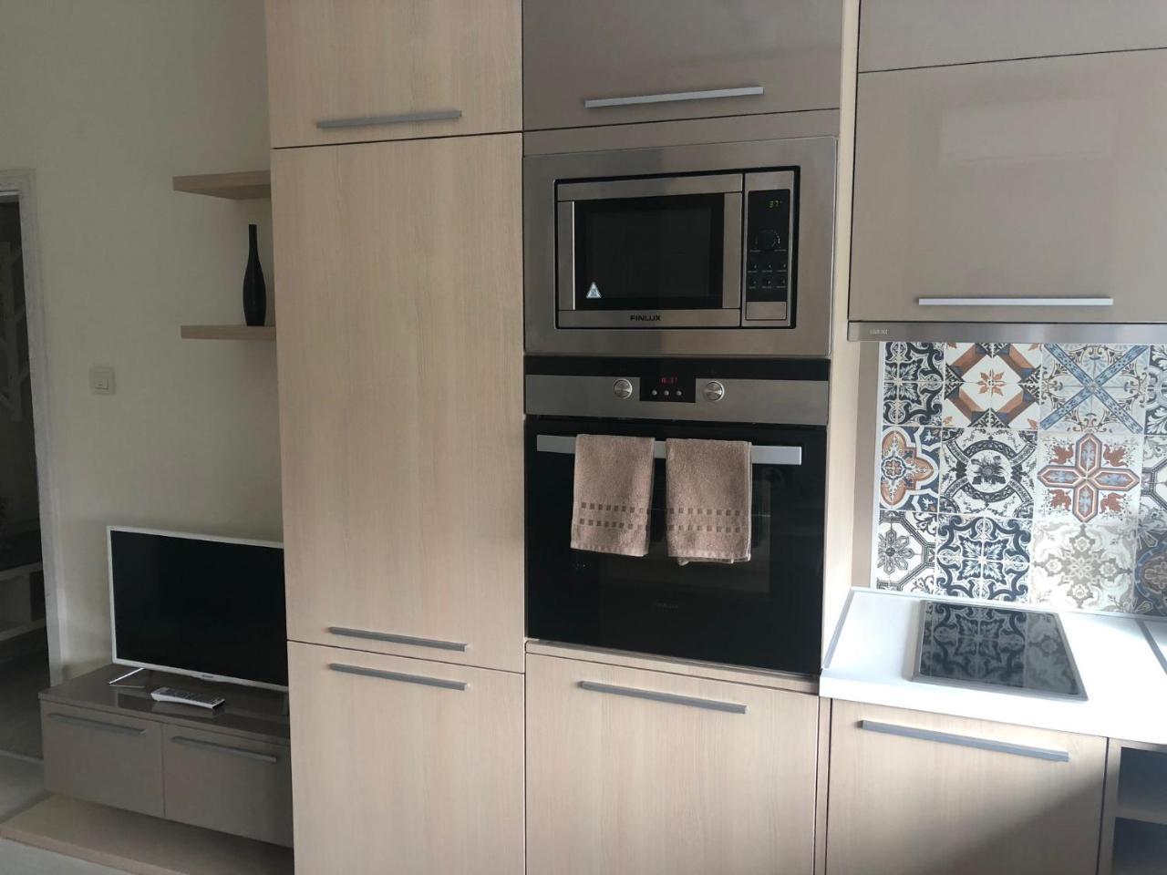 Apartemen 